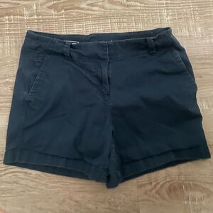 Women’s Vineyard Vine Navy Shorts Size 8